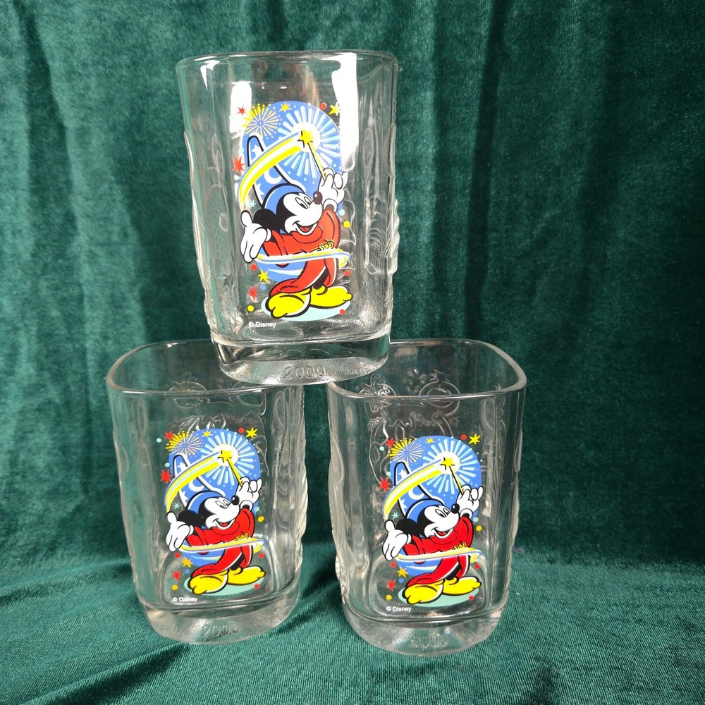 2000 Walt‎ Disney World McDonald's Mickey Mouse Square Glass Epcot Center